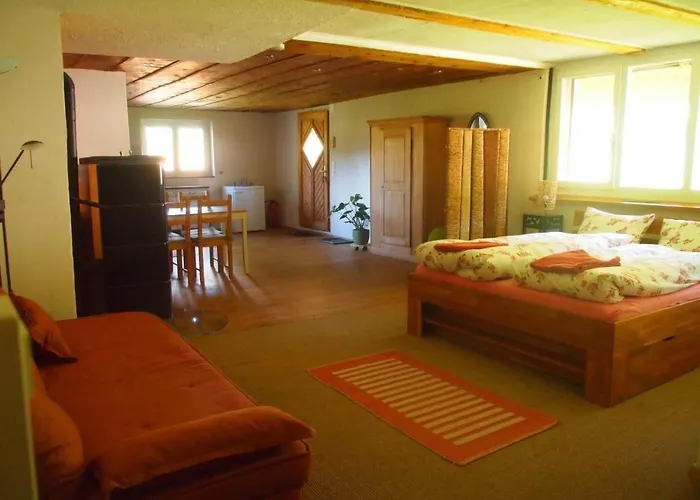 公寓 Huebsche 2-zimmer-wohnung In Umgebauten By Interhome Bévilard